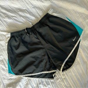 NIKE Dri-fit Shorts Medium